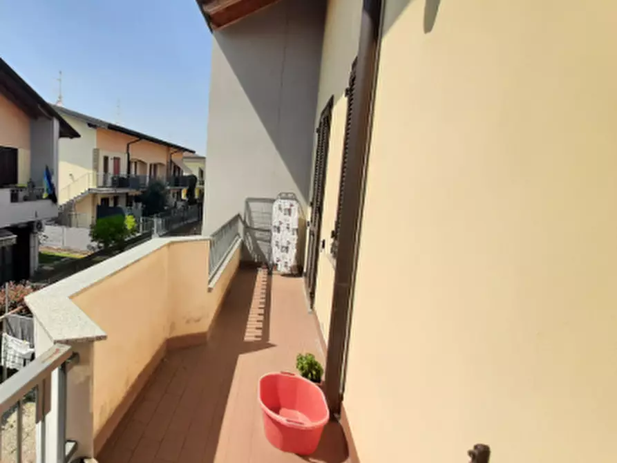 Immagine 3 di Appartamento in vendita  in Via Bloch a Spirano