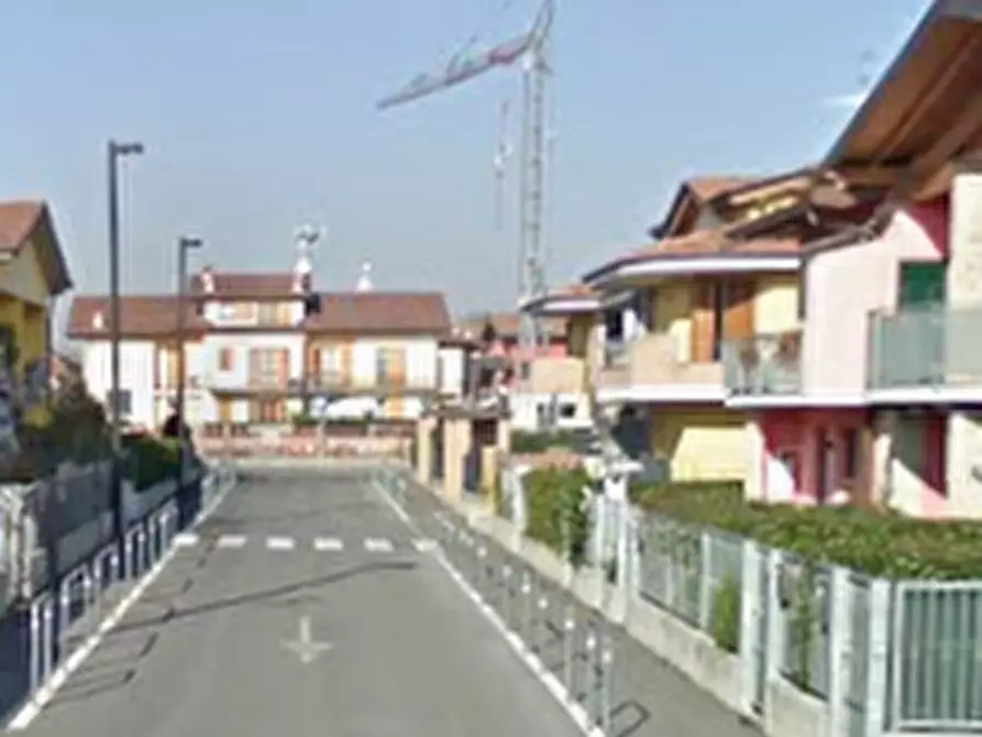 Immagine 4 di Appartamento in vendita  in Via Bloch a Spirano