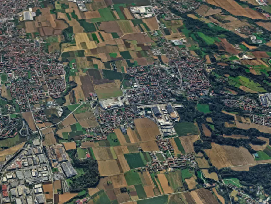 Immagine 12 di Garage in vendita  in Via Bravi a Terno D'isola