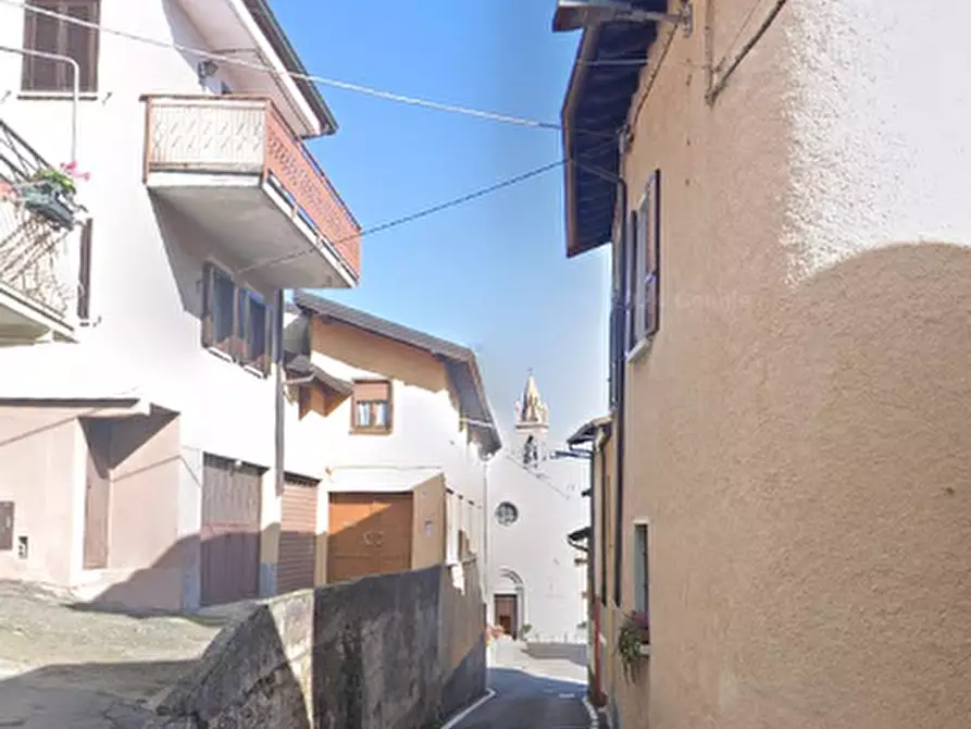 Immagine 17 di Appartamento in vendita  in Via Campello a Fonteno