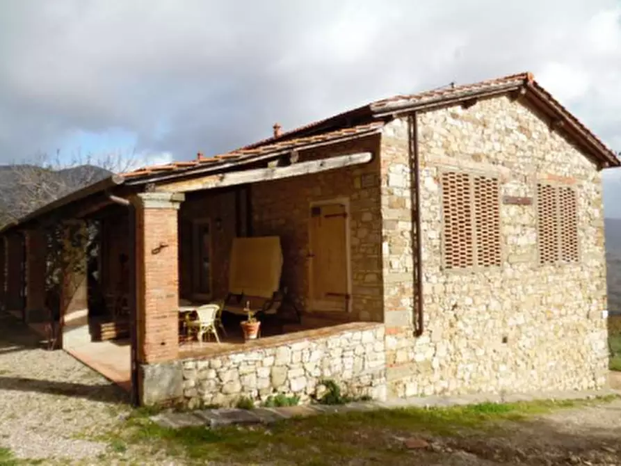 Immagine 26 di Rustico / casale in vendita  in Via dei Bosconi a Pontassieve