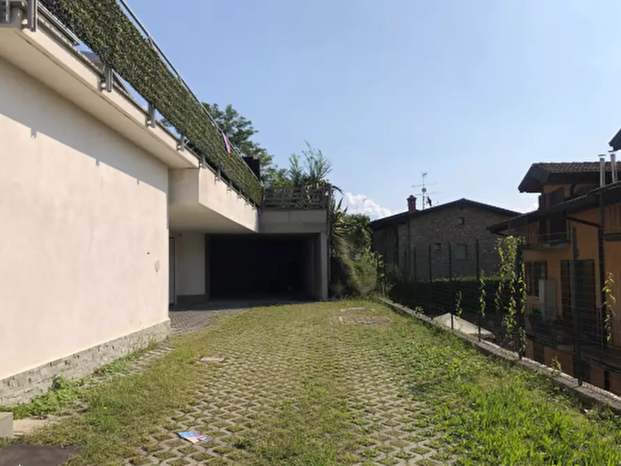 Immagine 2 di Casa bifamiliare in vendita  in Via Febo e Isacco Arcangeli  a Sarnico