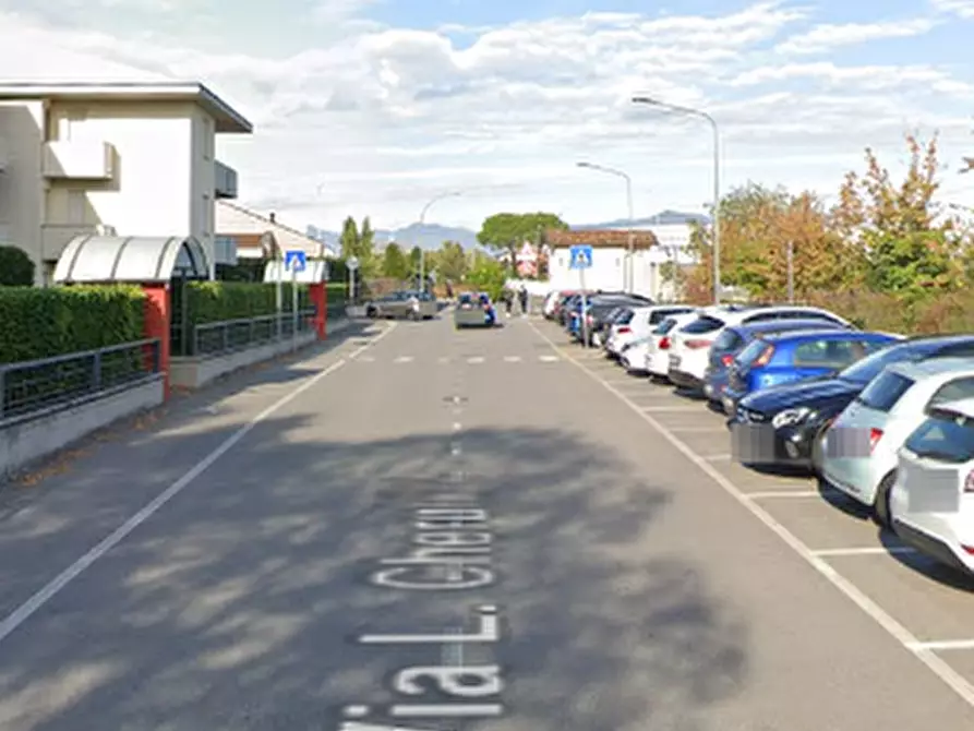 Immagine 10 di Appartamento in vendita  in Via L. Cherubini a Dalmine