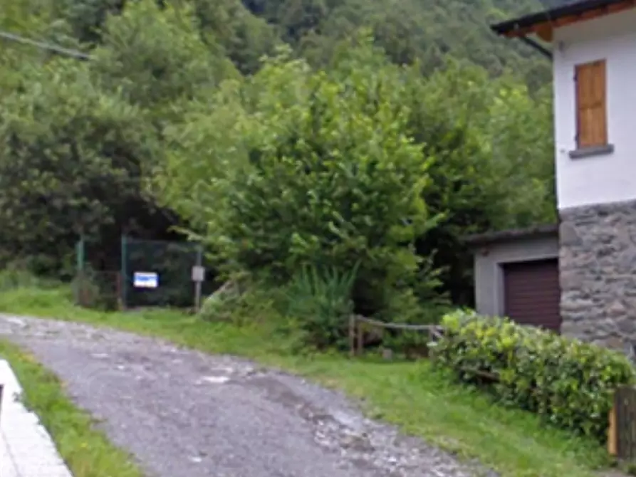 Immagine 15 di Villetta a schiera in vendita  in Via Gavazzo a Valbondione