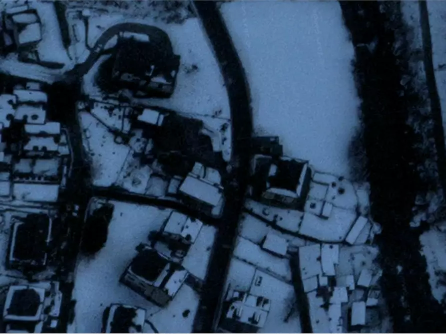 Immagine 17 di Villetta a schiera in vendita  in Via Gavazzo a Valbondione