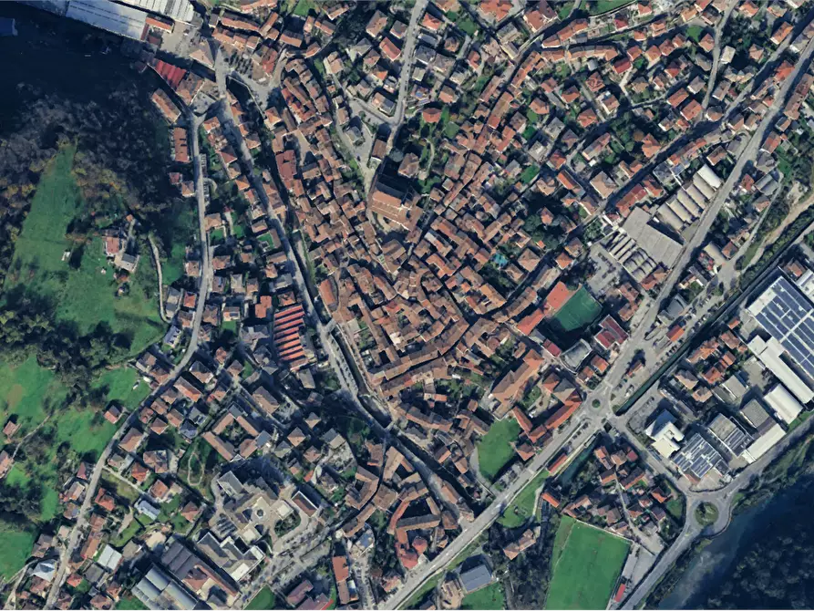 Immagine 1 di Appartamento in vendita  in Via IV Novembre a Vertova