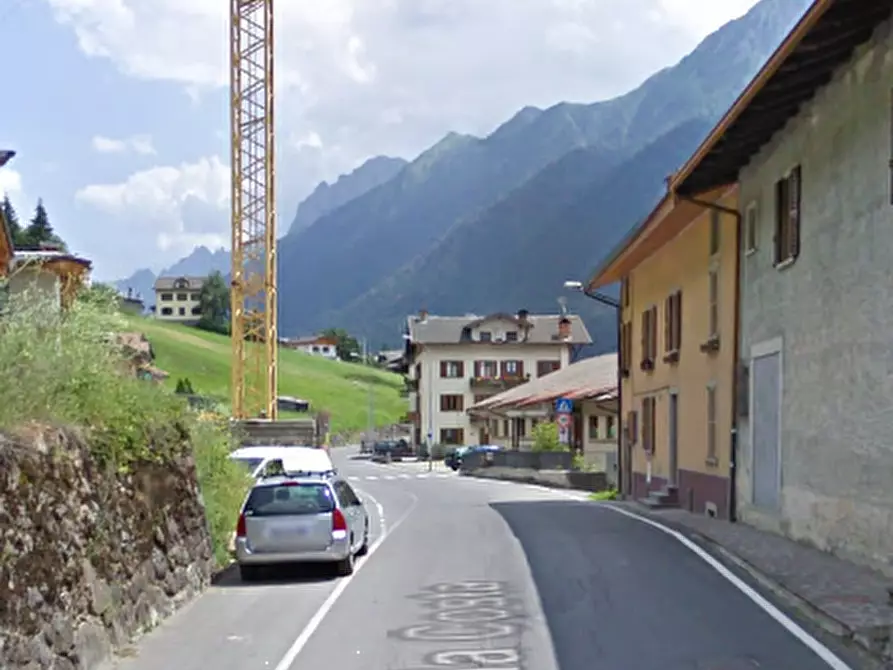 Immagine 4 di Negozio in vendita  in Via della Costa a Schilpario