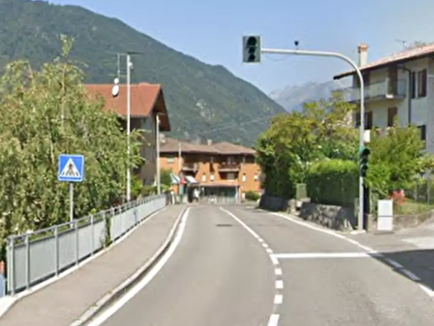 Immagine 10 di Negozio in vendita  in Via Sant’Antonio a Sovere