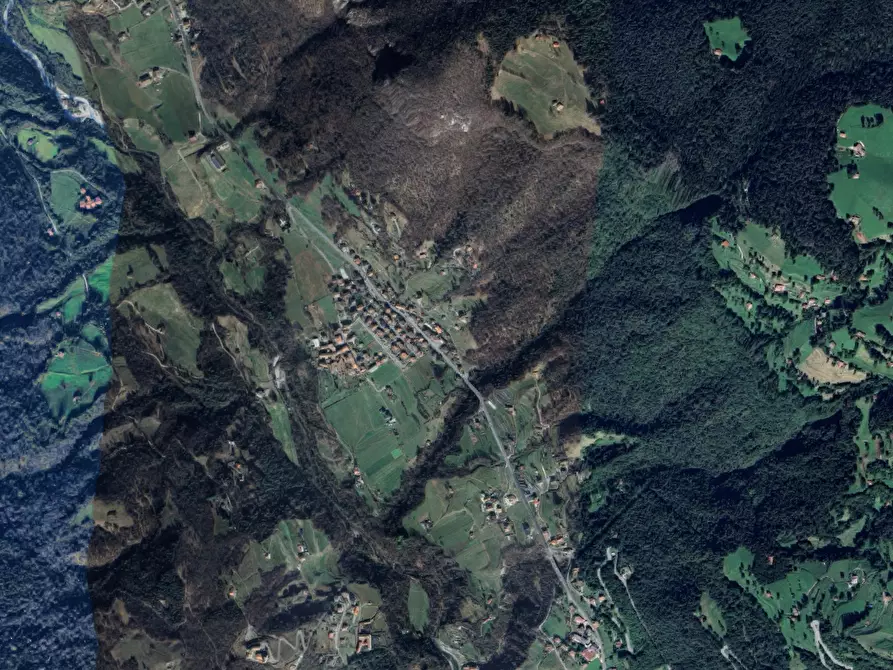 Immagine 13 di Negozio in vendita  in Via Sant’Antonio a Sovere