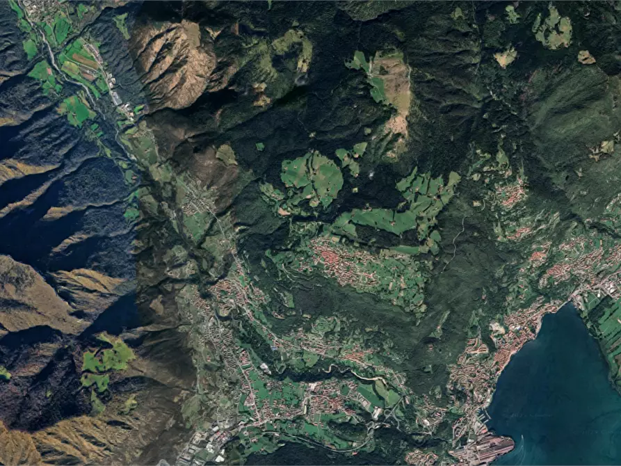 Immagine 14 di Negozio in vendita  in Via Sant’Antonio a Sovere