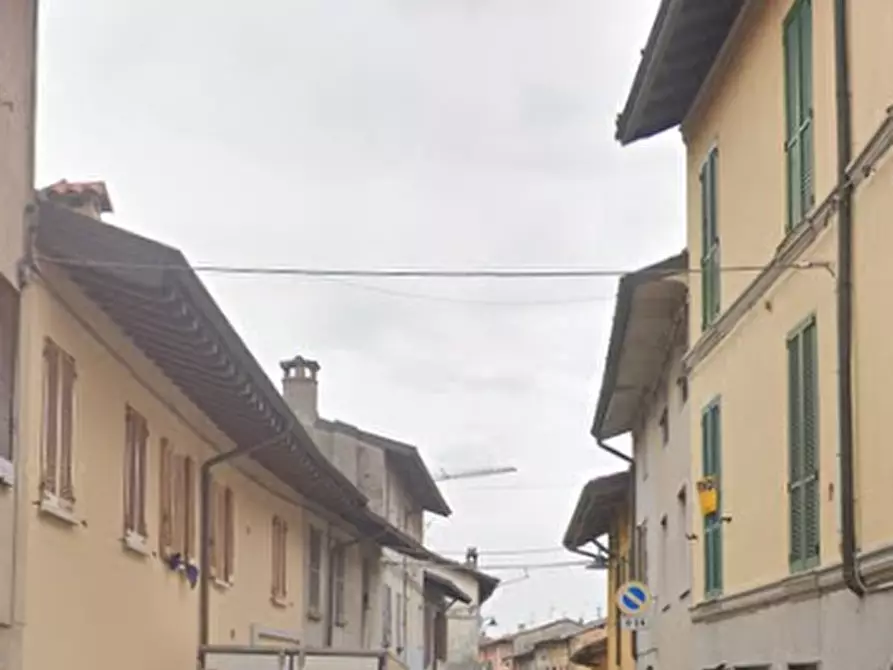 Immagine 3 di Appartamento in vendita  in Via Aldo Lusardi a Calvenzano