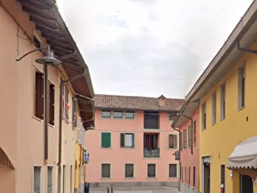 Immagine 4 di Appartamento in vendita  in Via Aldo Lusardi a Calvenzano