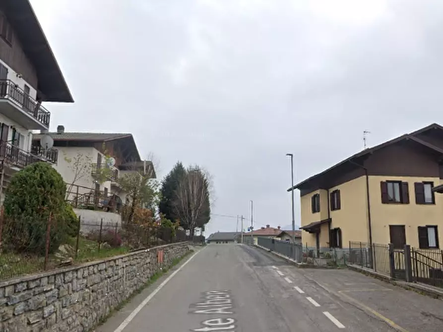 Immagine 11 di Villa in vendita  in Via Don Brozzoni a Serina