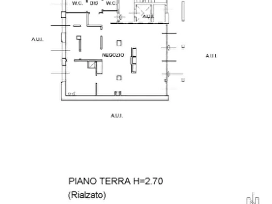 Immagine 15 di Negozio in vendita  in Via Milano a Treviglio