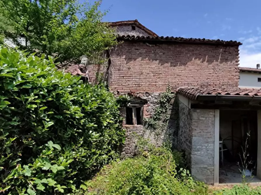 Immagine 5 di Rustico / casale in vendita  in Frazione Osgnetto a San Leonardo
