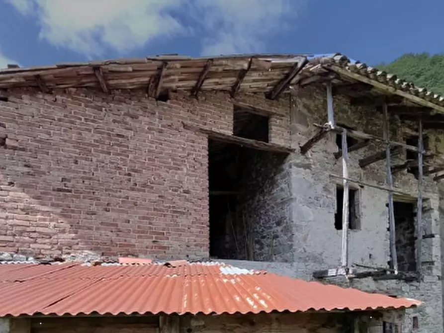 Immagine 16 di Rustico / casale in vendita  in Frazione Osgnetto a San Leonardo
