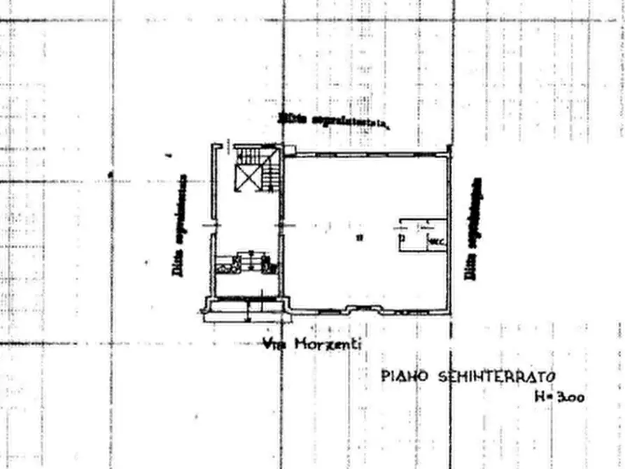Immagine 16 di Ufficio in vendita  in Via Natale Morzenti a Bergamo