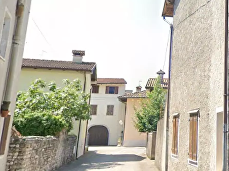 Immagine 6 di Porzione di casa in vendita  in Vicolo San Martino a Aviano