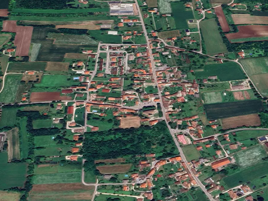 Immagine 9 di Porzione di casa in vendita  in Vicolo San Martino a Aviano