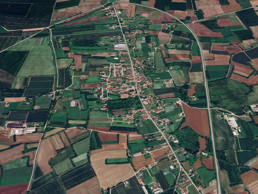 Immagine 11 di Porzione di casa in vendita  in Vicolo San Martino a Aviano