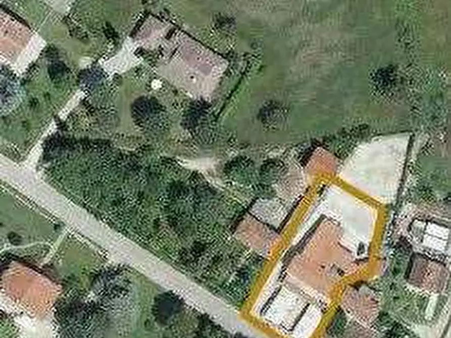 Immagine 3 di Negozio in vendita  in Via Antonini a Pozzuolo Del Friuli