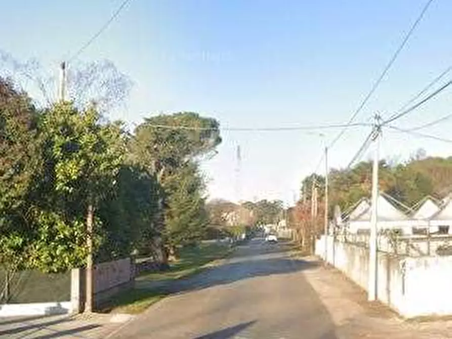 Immagine 10 di Negozio in vendita  in Via Antonini a Pozzuolo Del Friuli