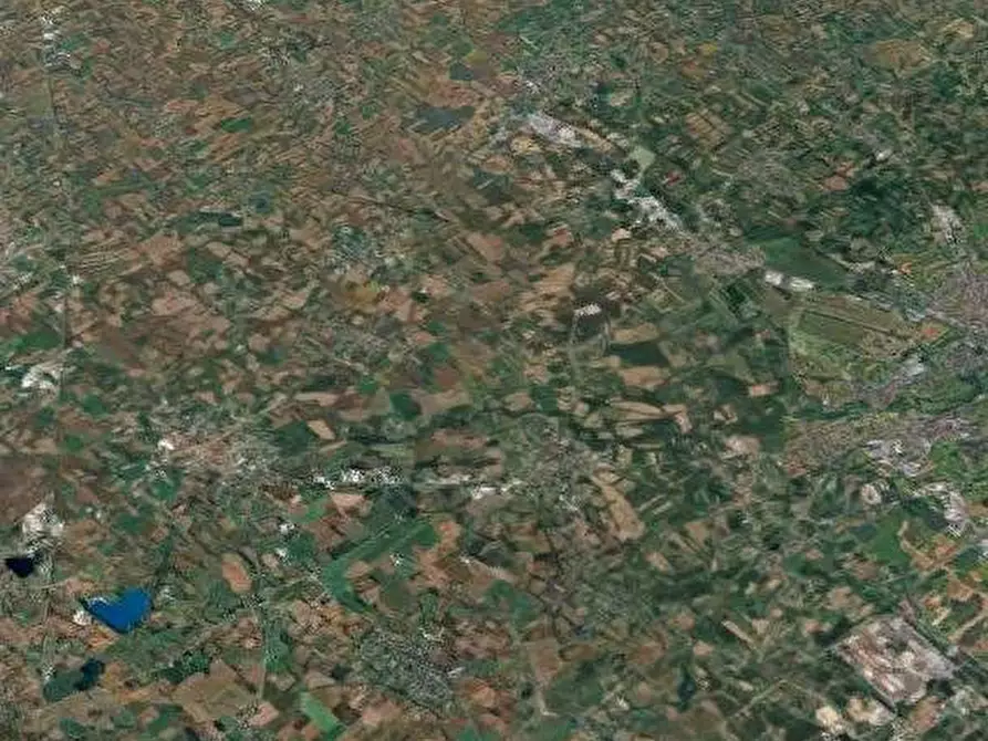 Immagine 15 di Negozio in vendita  in Via Antonini a Pozzuolo Del Friuli