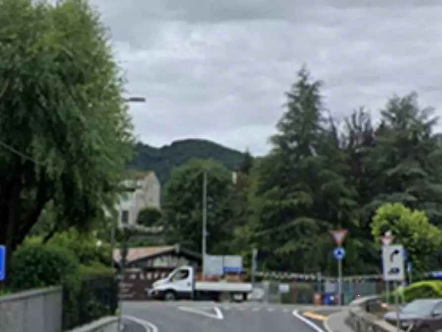 Immagine 15 di Appartamento in vendita  in Via Verdi  a Leffe