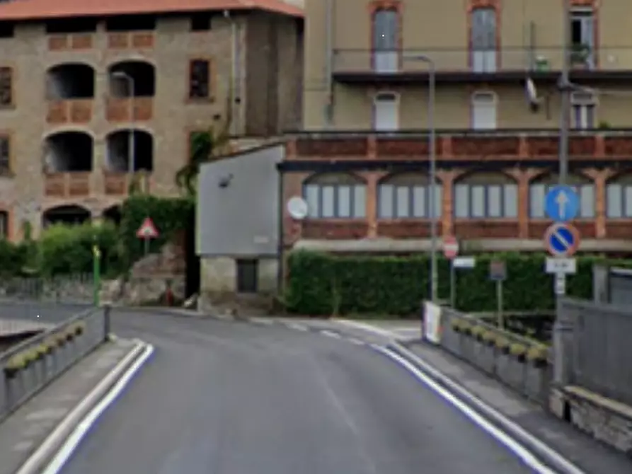 Immagine 16 di Appartamento in vendita  in Via Verdi  a Leffe