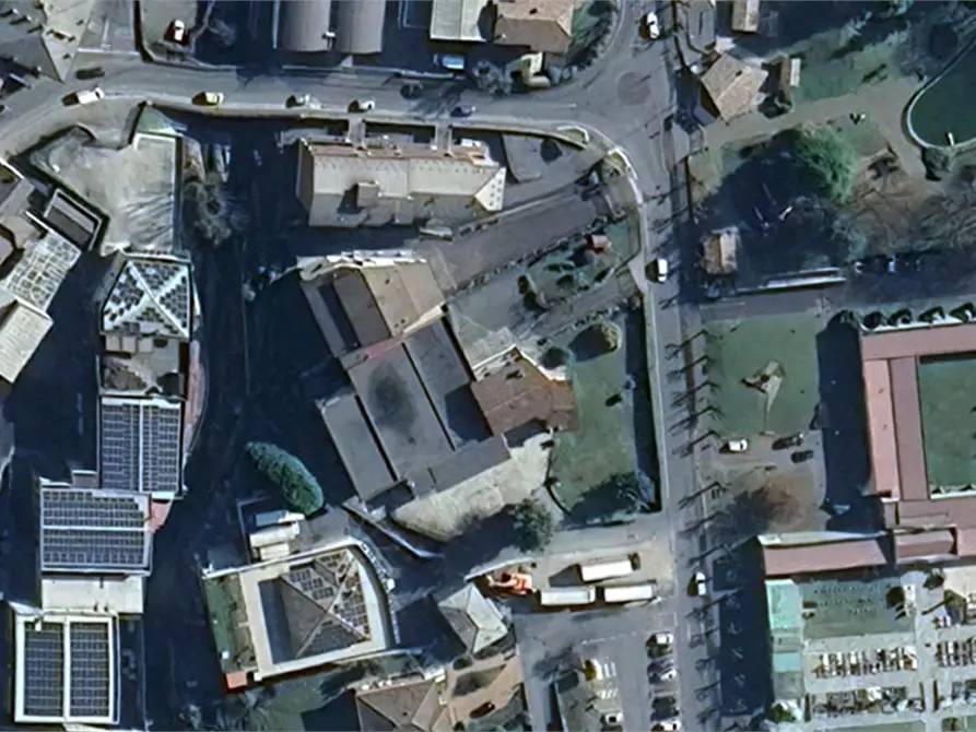 Immagine 17 di Appartamento in vendita  in Via Verdi  a Leffe