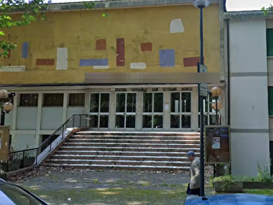 Immagine 5 di Stabile in vendita  in Via Guglielmo Marconi a Rovigo