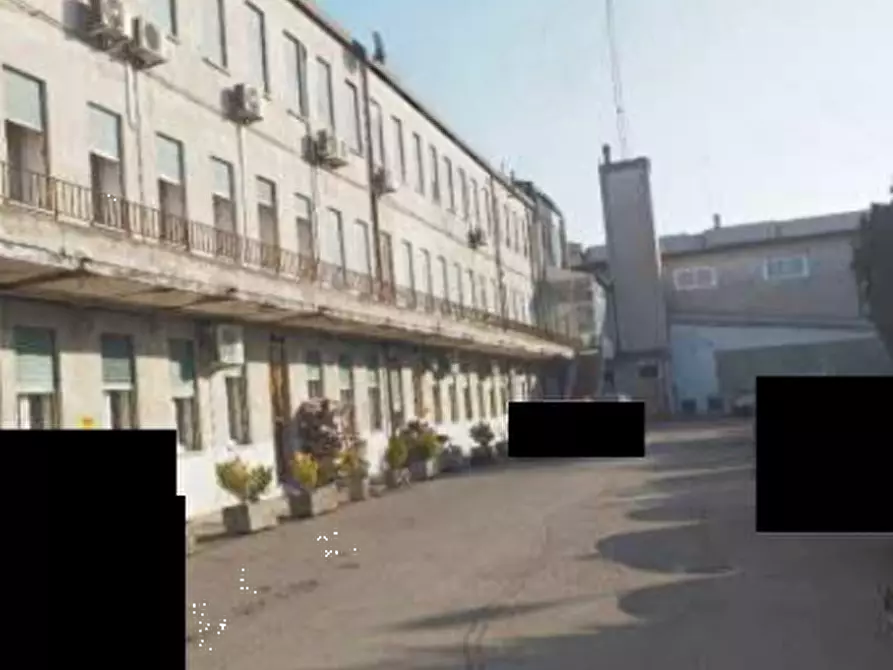 Immagine 16 di Stabile in vendita  in Via Guglielmo Marconi a Rovigo