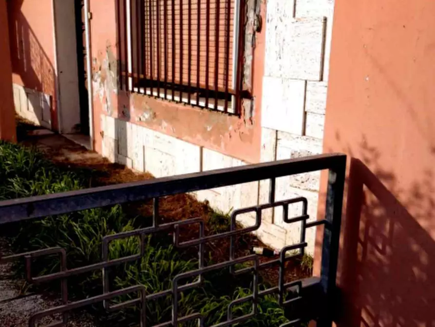 Immagine 4 di Ufficio in vendita  in Corso Risorgimento a Porto Viro