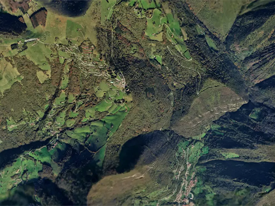 Immagine 16 di Appartamento in vendita  in Via delle Querce a Grone