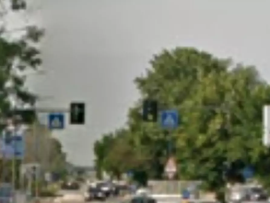 Immagine 9 di Ufficio in vendita  in Viale Porta Adige a Rovigo