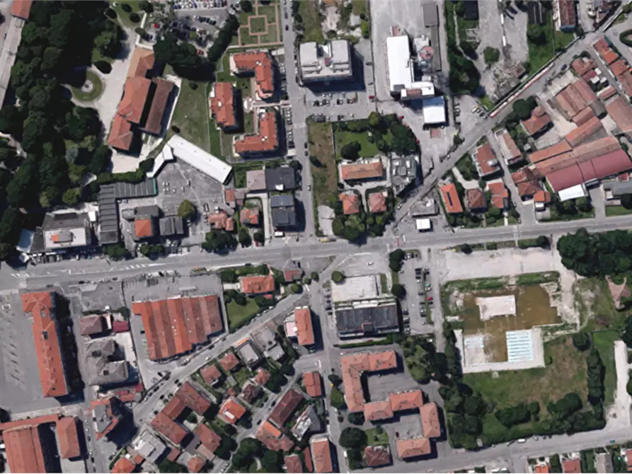 Immagine 12 di Ufficio in vendita  in Viale Porta Adige a Rovigo