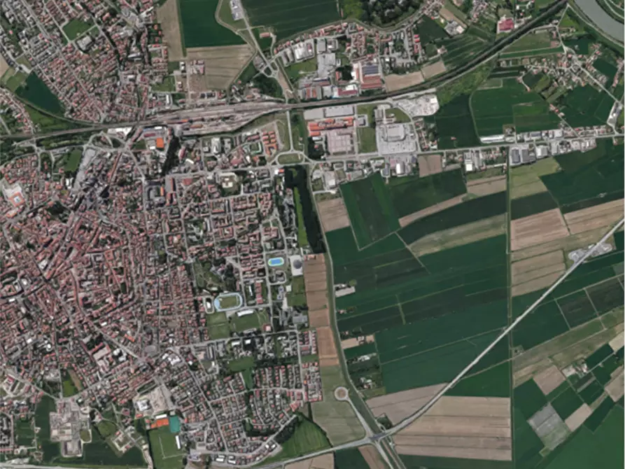 Immagine 14 di Ufficio in vendita  in Viale Porta Adige a Rovigo