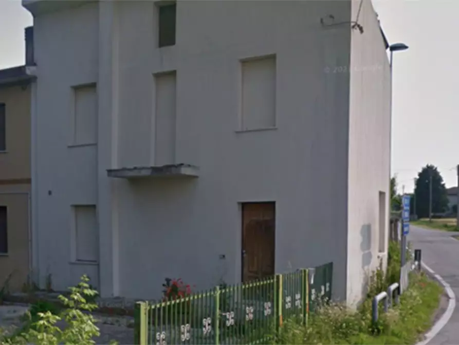 Immagine 9 di Casa indipendente in vendita  in Via Monti a Frassinelle Polesine