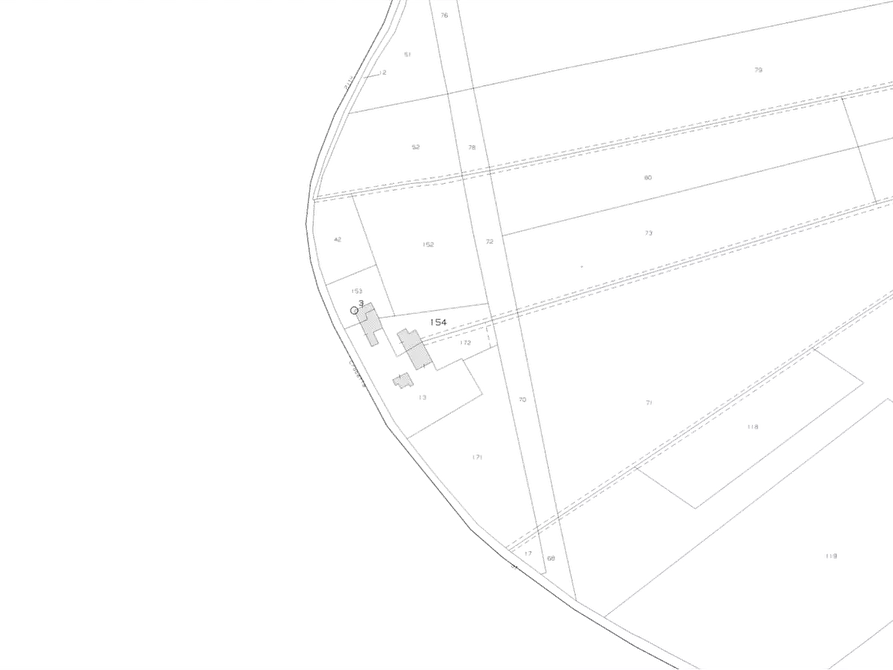 Immagine 5 di Magazzino in vendita  in Via Gorghi a Canda