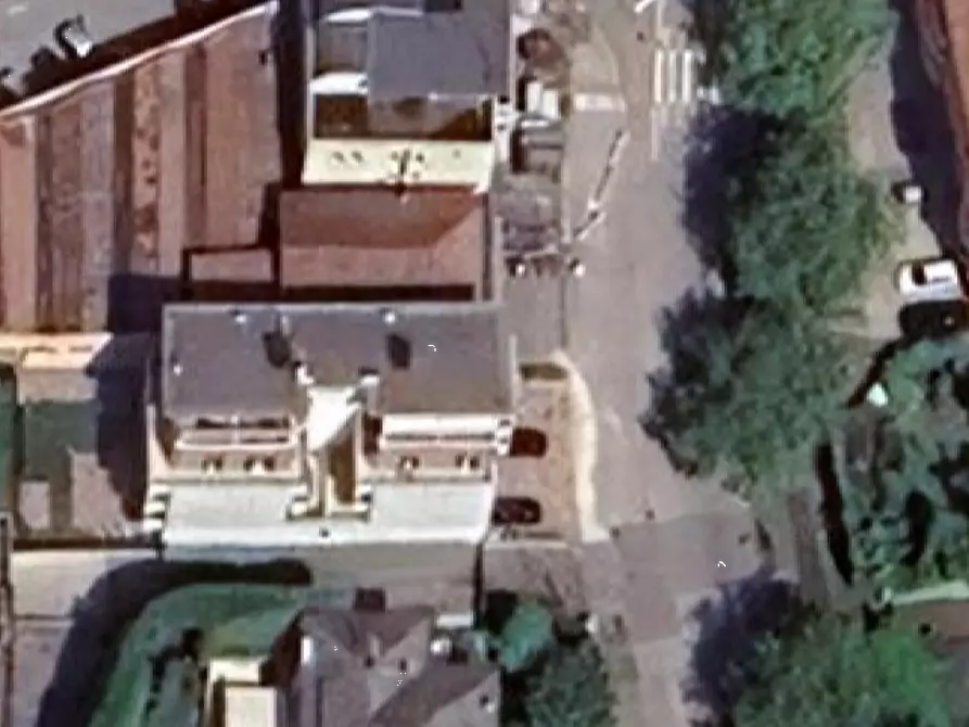 Immagine 10 di Negozio in vendita  in Viale Regina Margherita a Rovigo