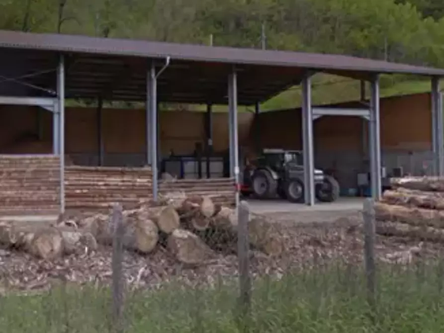 Immagine 3 di Capannone industriale in vendita  in Localita' Iera Campana a Borgo Val Di Taro