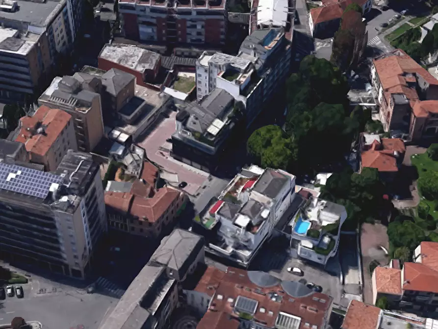 Immagine 7 di Garage in vendita  in via Umberto I a Rovigo