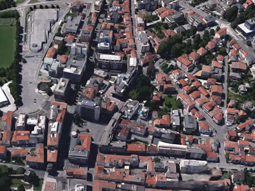 Immagine 8 di Garage in vendita  in via Umberto I a Rovigo