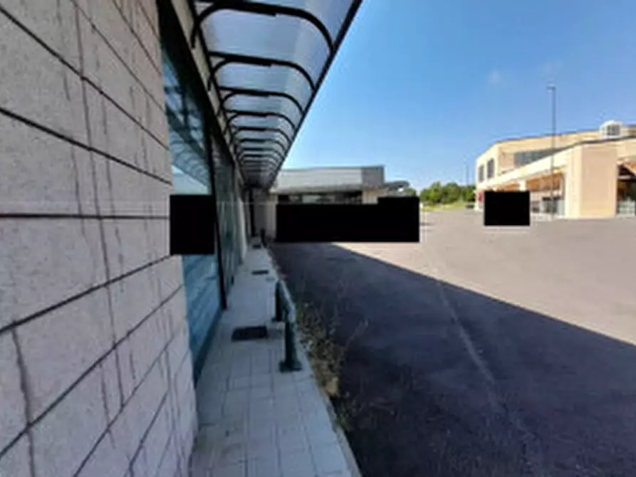 Immagine 5 di Magazzino in vendita  in Via Eridania a Occhiobello