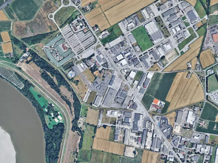 Immagine 9 di Magazzino in vendita  in Via Eridania a Occhiobello