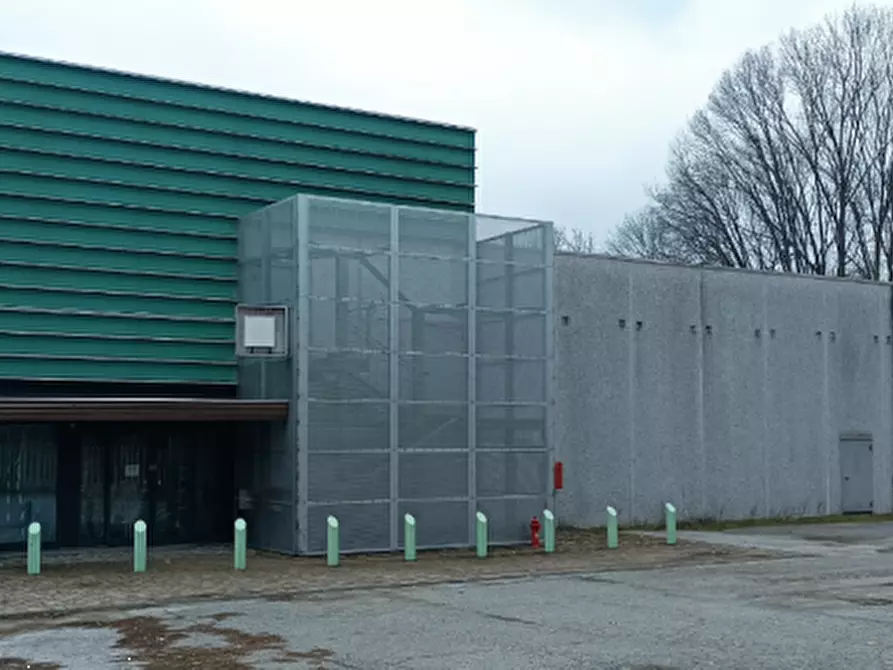 Immagine 13 di Capannone industriale in vendita  in Via Provinciale per Bulgorello  a Vertemate Con Minoprio