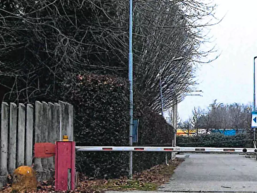 Immagine 19 di Capannone industriale in vendita  in Via Provinciale per Bulgorello  a Vertemate Con Minoprio