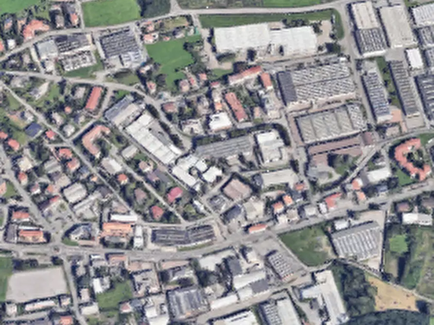 Immagine 13 di Appartamento in vendita  in Via Lario a Cantù