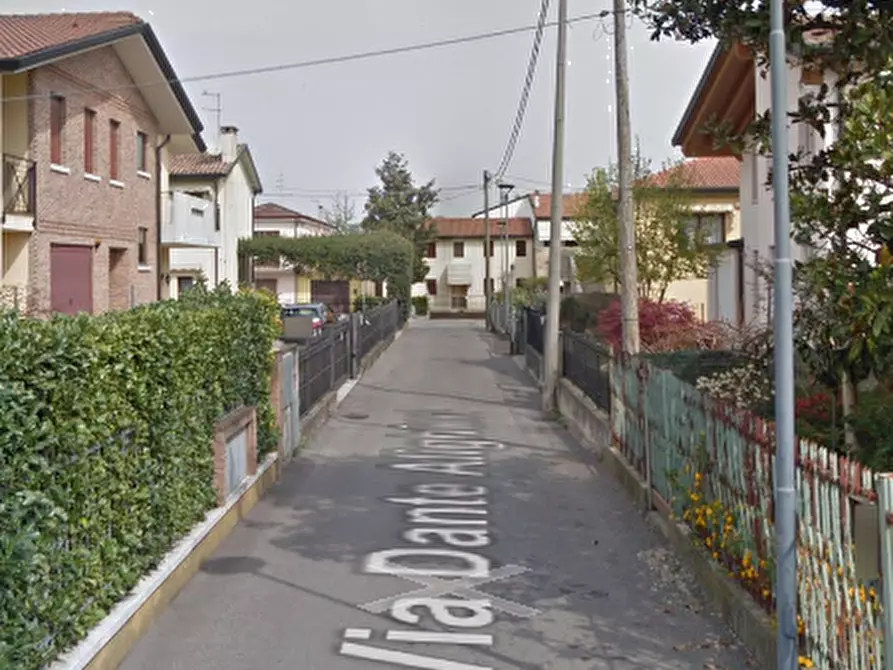 Immagine 8 di Porzione di casa in vendita  in  Via D. Alighieri a Campodarsego