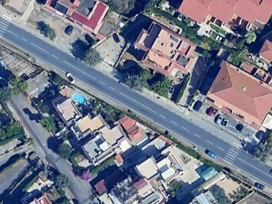 Immagine 1 di Appartamento in vendita  in Lungomare Tor San Lorenzo  a Ardea